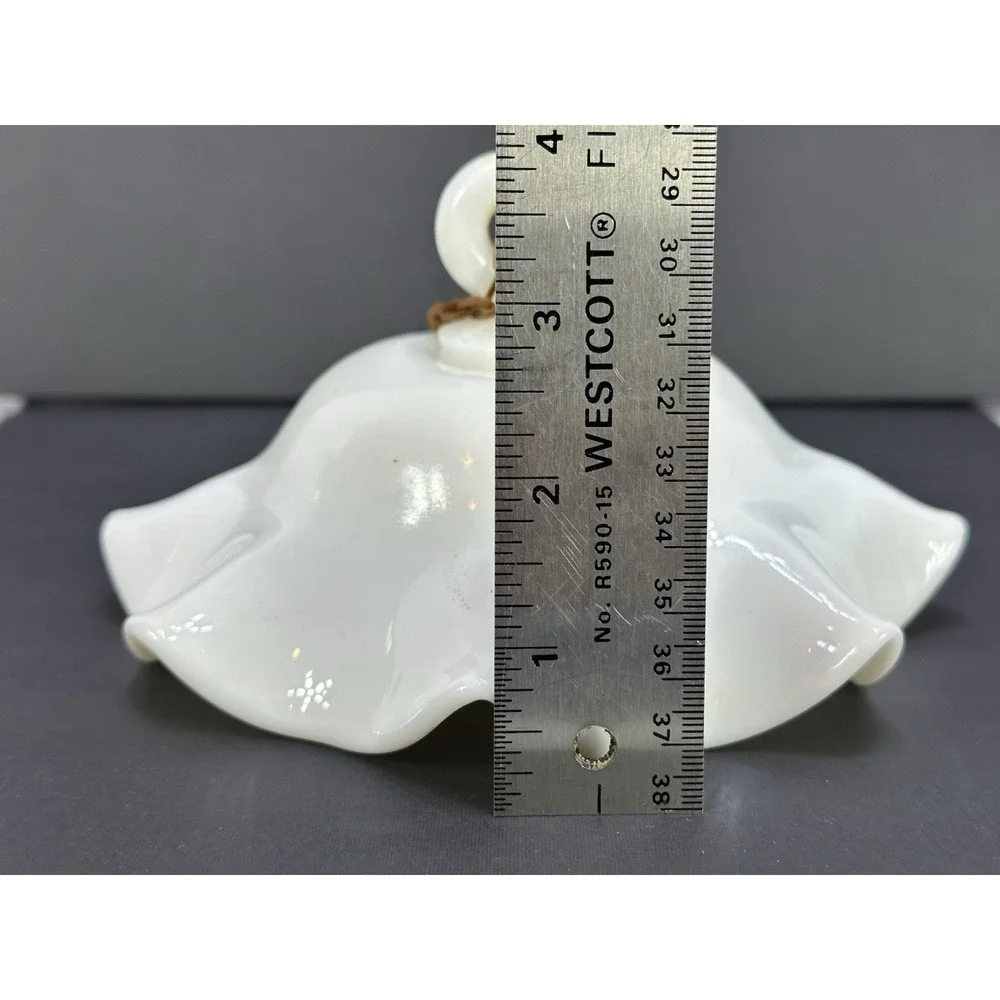 Antique‎ Vintage Victorian Milk Glass Oil Lamp Smoke Bell 6